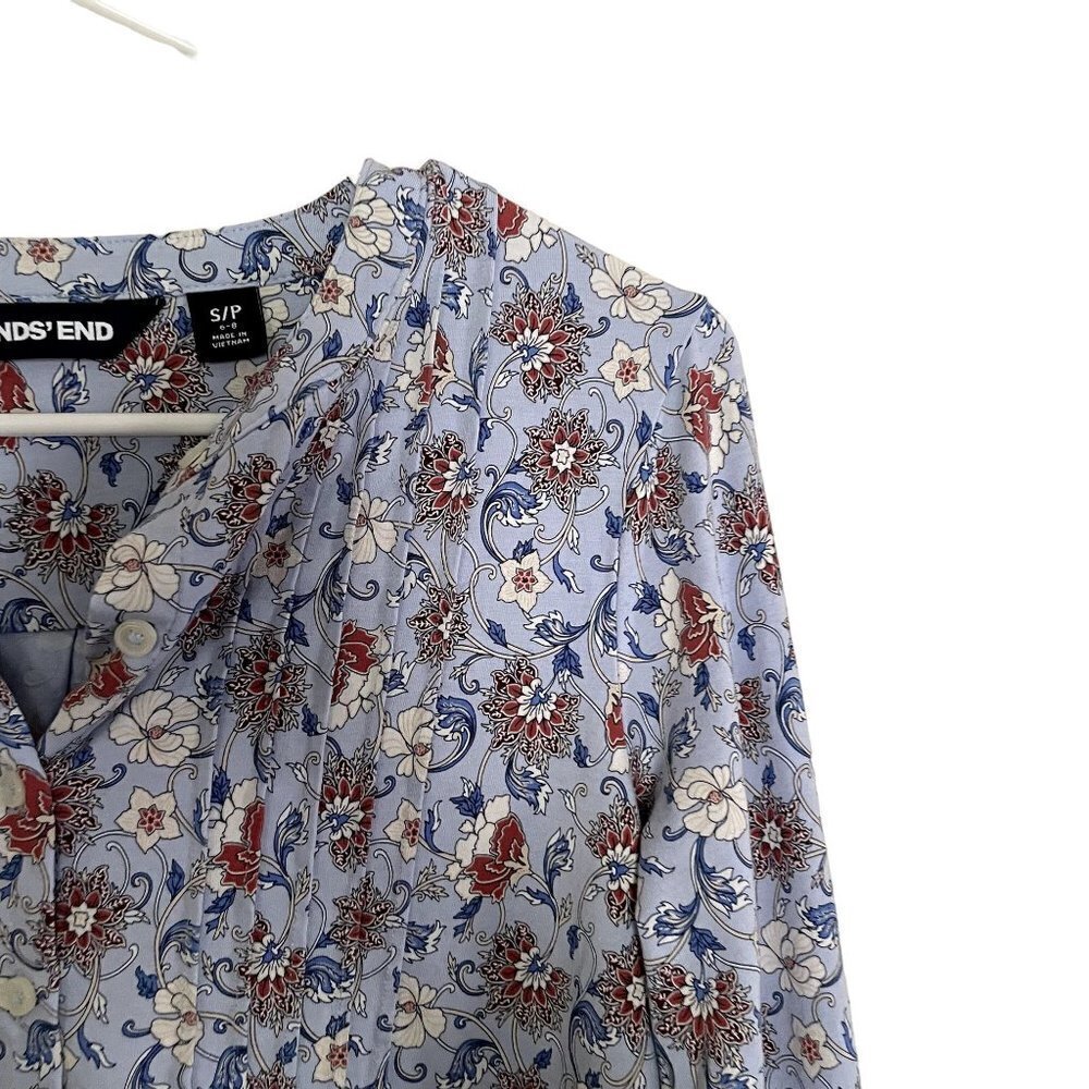 Lands' End blue white red blouse long sleeves v-neck buttons casual top shirt - Picture 2 of 5